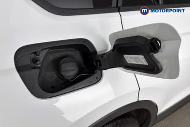 Volkswagen Tiguan Life Manual Petrol SUV - Stock Number (1668817) - 41st supplementary image