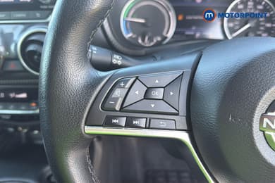 Nissan Juke N-Connecta Automatic Petrol-Electric Hybrid SUV - Stock Number (1668947) - 9th supplementary image