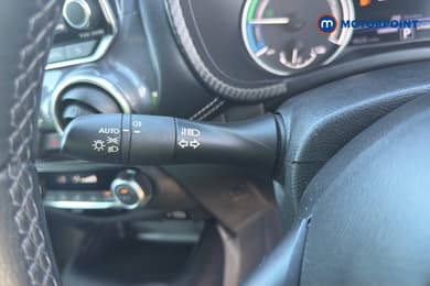 Nissan Juke N-Connecta Automatic Petrol-Electric Hybrid SUV - Stock Number (1668947) - 11th supplementary image