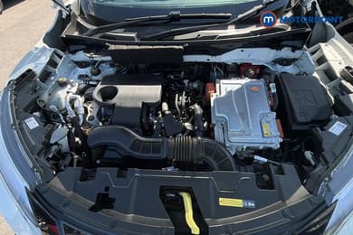 Nissan Juke N-Connecta Automatic Petrol-Electric Hybrid SUV - Stock Number (1668947) - 24th supplementary image