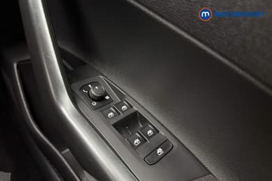 Volkswagen Taigo Life Automatic Petrol SUV - Stock Number (1669473) - 17th supplementary image