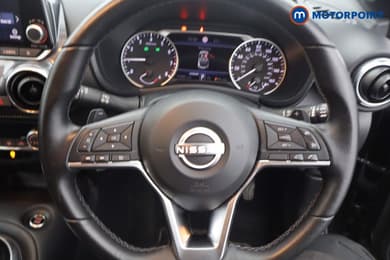 Nissan Juke N-Connecta Automatic Petrol SUV - Stock Number (1669783) - 5th supplementary image
