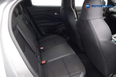 Nissan Juke N-Connecta Automatic Petrol SUV - Stock Number (1669786) - 23rd supplementary image