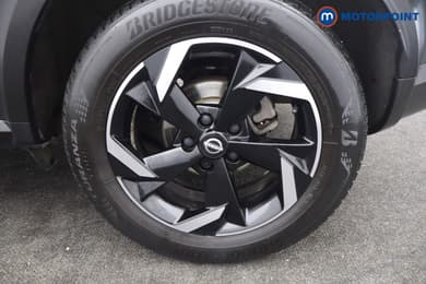 Nissan Juke N-Connecta Automatic Petrol SUV - Stock Number (1669796) - 18th supplementary image