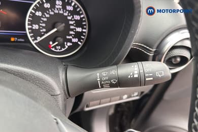 Nissan Juke N-Connecta Automatic Petrol SUV - Stock Number (1671482) - 11th supplementary image