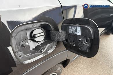 Nissan Juke N-Connecta Automatic Petrol SUV - Stock Number (1671482) - 26th supplementary image