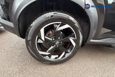 Nissan Juke N-Connecta Automatic Petrol SUV - Stock Number (1671482) - 27th supplementary image