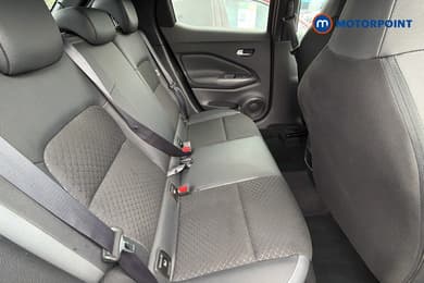 Nissan Juke N-Connecta Automatic Petrol SUV - Stock Number (1671482) - 32nd supplementary image
