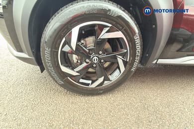 Nissan Juke N-Connecta Automatic Petrol SUV - Stock Number (1671482) - 38th supplementary image