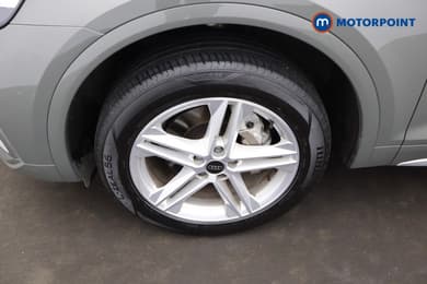 Audi Q5 S Line Automatic Petrol SUV - Stock Number (1671588) - 1st supplementary image