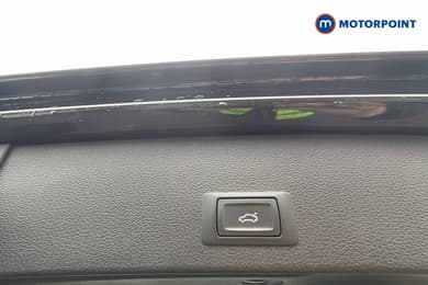 Audi Q2 S Line Automatic Petrol SUV - Stock Number (1672745) - 25th supplementary image