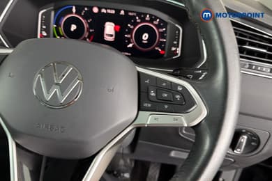Volkswagen Tiguan Elegance Automatic Petrol Plug-In Hybrid SUV - Stock Number (1672852) - 4th supplementary image