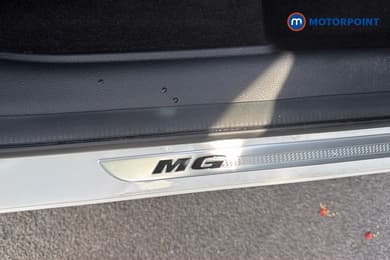 Mg Motor Uk HS Excite Manual Petrol SUV - Stock Number (1673677) - 5th supplementary image