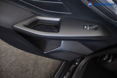 Ford Focus St-Line Edition Manual Petrol Estate - Stock Number (1650363) - 33rd supplementary image