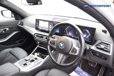 BMW 3 Series M Sport Automatic Petrol Plug-In Hybrid Estate - Stock Number (1650420) - 14th supplementary image