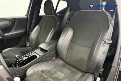 Volvo Xc40 R Design Pro Manual Diesel SUV - Stock Number (1661144) - 3rd supplementary image