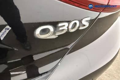 Infiniti Q30 Sport Automatic Petrol Hatchback - Stock Number (1667045) - 14th supplementary image
