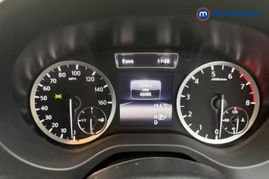 Infiniti Q30 Sport Automatic Petrol Hatchback - Stock Number (1667045) - 27th supplementary image