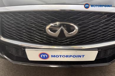 Infiniti Q30 Sport Automatic Petrol Hatchback - Stock Number (1667045) - 1st supplementary image
