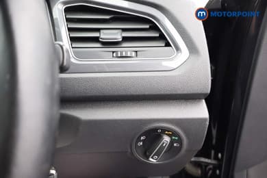Volkswagen T-Roc SEL Automatic Petrol SUV - Stock Number (1668015) - 7th supplementary image