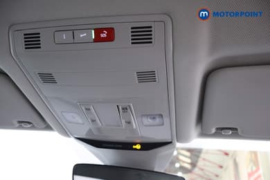 Volkswagen T-Roc SEL Automatic Petrol SUV - Stock Number (1668015) - 13th supplementary image