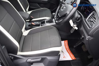 Volkswagen T-Roc SEL Automatic Petrol SUV - Stock Number (1668015) - 18th supplementary image