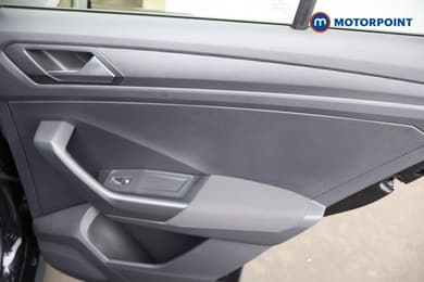 Volkswagen T-Roc SEL Automatic Petrol SUV - Stock Number (1668015) - 21st supplementary image