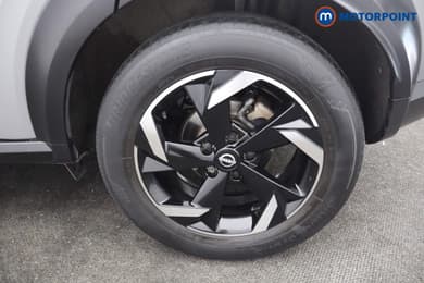 Nissan Juke N-Connecta Automatic Petrol SUV - Stock Number (1669776) - 18th supplementary image