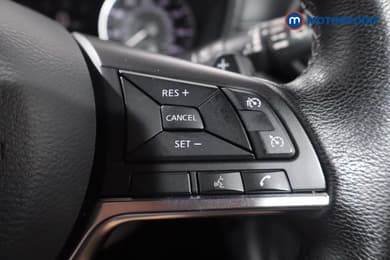 Nissan Juke N-Connecta Automatic Petrol SUV - Stock Number (1669789) - 14th supplementary image