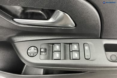 Vauxhall Corsa Design Manual Petrol Hatchback - Stock Number (1671559) - 14th supplementary image