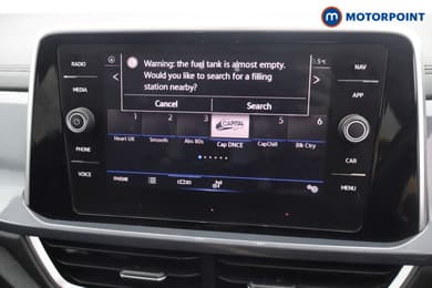 Volkswagen T-Roc Style Manual Petrol SUV - Stock Number (1672207) - 2nd supplementary image