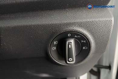 Volkswagen T-Roc R-Line Automatic Diesel SUV - Stock Number (1672866) - 18th supplementary image