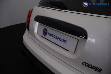 Mini Hatchback Cooper Sport Automatic Petrol Hatchback - Stock Number (1673077) - 41st supplementary image