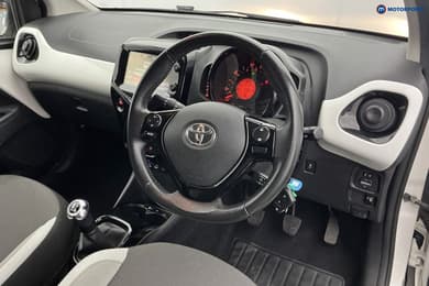 Toyota Aygo X-Press Manual Petrol Hatchback - Stock Number (1673780) - 6th supplementary image