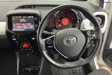 Toyota Aygo X-Press Manual Petrol Hatchback - Stock Number (1673780) - 1st supplementary image