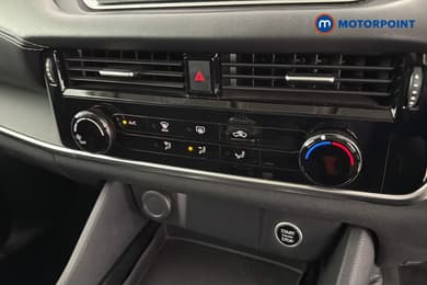 Nissan Qashqai Visia Manual Petrol SUV - Stock Number (1673870) - 12th supplementary image