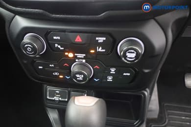 Jeep Renegade Longitude Automatic Petrol SUV - Stock Number (1661072) - 3rd supplementary image