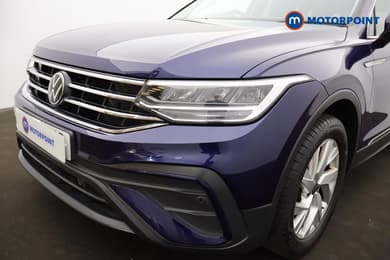 Volkswagen Tiguan Allspace Life Manual Petrol SUV - Stock Number (1669302) - 38th supplementary image
