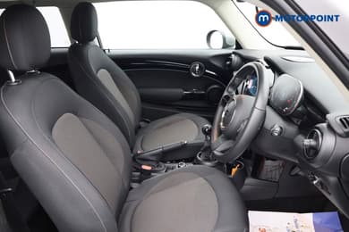 Mini Hatchback One Classic Manual Petrol Hatchback - Stock Number (1669423) - 16th supplementary image