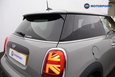 Mini Hatchback One Classic Manual Petrol Hatchback - Stock Number (1669423) - 27th supplementary image