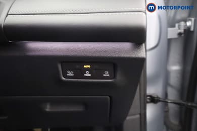 Volkswagen Tiguan Match Automatic Diesel SUV - Stock Number (1669566) - 14th supplementary image