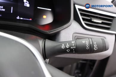 Renault Clio Evolution Manual Petrol Hatchback - Stock Number (1669882) - 6th supplementary image