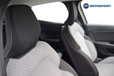 Renault Clio Evolution Manual Petrol Hatchback - Stock Number (1669882) - 17th supplementary image