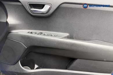 KIA Stonic Gt-Line S Manual Petrol SUV - Stock Number (1670397) - 18th supplementary image