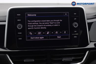 Volkswagen T-Roc R-Line Manual Petrol SUV - Stock Number (1671781) - 3rd supplementary image