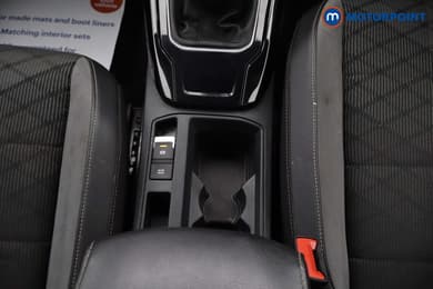 Volkswagen T-Roc R-Line Manual Petrol SUV - Stock Number (1671781) - 8th supplementary image