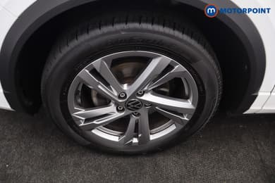 Volkswagen T-Roc R-Line Manual Petrol SUV - Stock Number (1671781) - 48th supplementary image