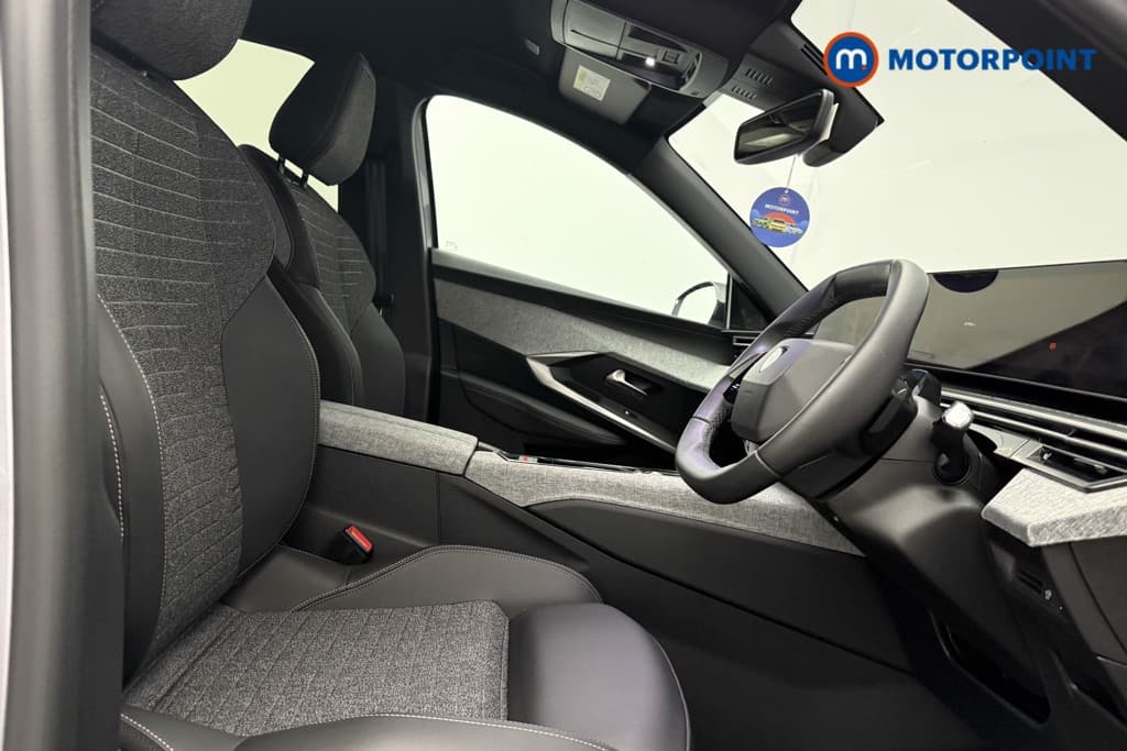 Peugeot 5008 Allure Premium Automatic Petrol SUV - Stock Number (1671875) - 8th supplementary image