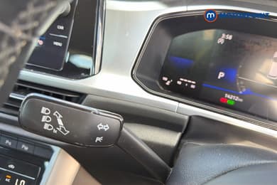 Volkswagen T-Roc Life Automatic Petrol SUV - Stock Number (1673598) - 6th supplementary image