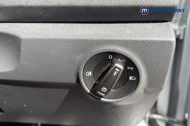 Volkswagen T-Roc Life Automatic Petrol SUV - Stock Number (1673598) - 18th supplementary image